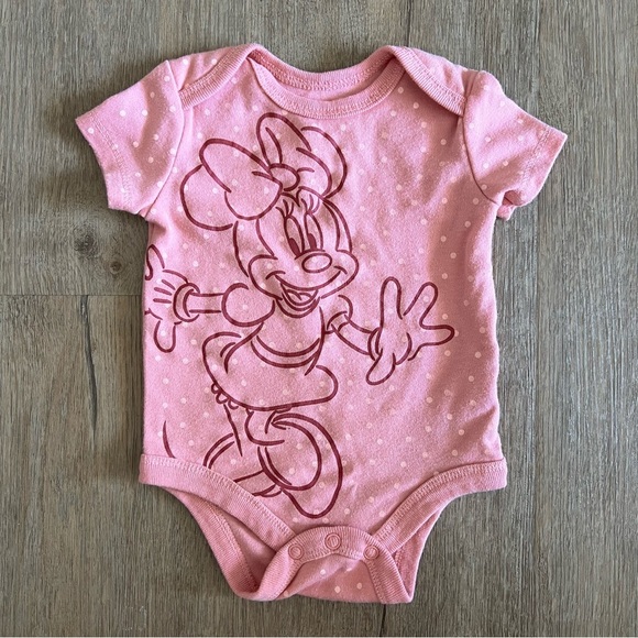 Disney Baby Minnie Mouse Short Sleeve Onesie Bodysuit - Pink Polka Dots - 0/3M - Picture 1 of 6